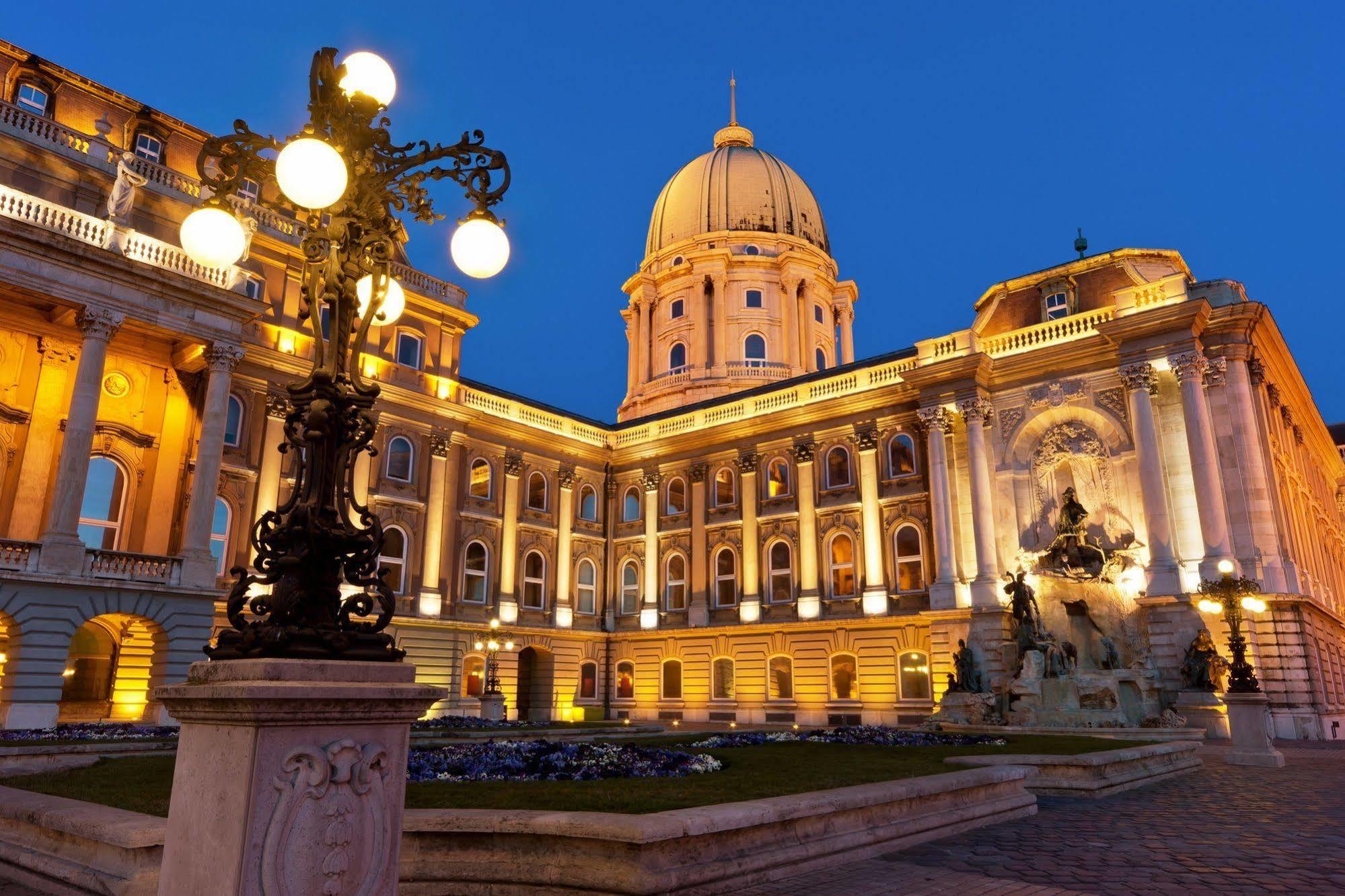Budapest Panorama Central Exterior photo